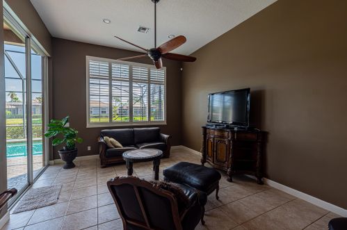 8816 First Tee Rd, Fort Pierce FL 34986-3063 exterior