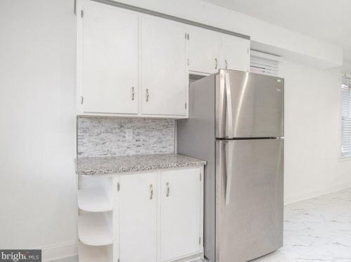 824 Chestnut St, Lancaster PA  17602-3128 exterior