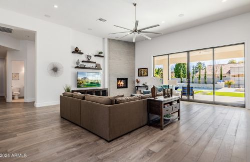 4429 Scorpio Pl, Chandler AZ 85249-5828 exterior