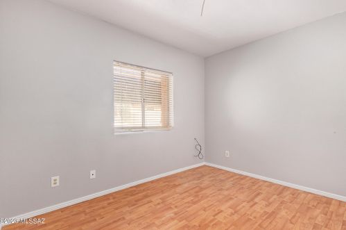 5070 Martin Ave, Tucson AZ 85713-3756 exterior