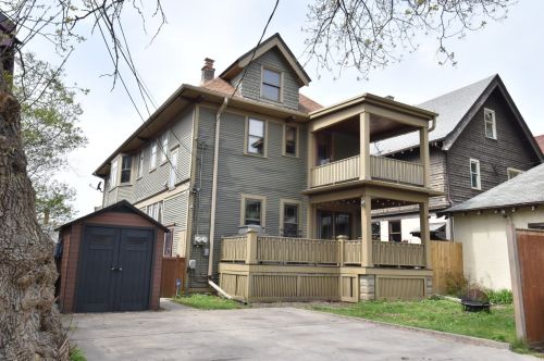 1800 51, Milwaukee WI 53208-1742 exterior