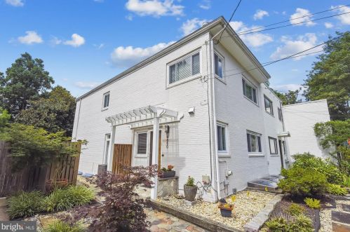 4850 Reservoir Rd, Washington DC  20007-1561 exterior