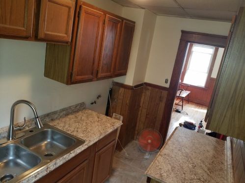 51 Perry Ave, Worcester MA 01610-2109 exterior