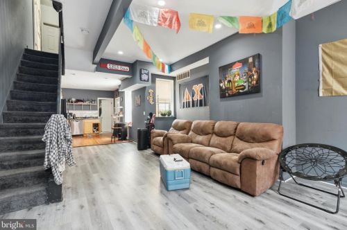 1813 Bouvier St, Philadelphia PA  19121-3305 exterior