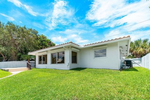 658 Palmetto Park Rd, Boca Raton FL  33486-3560 exterior