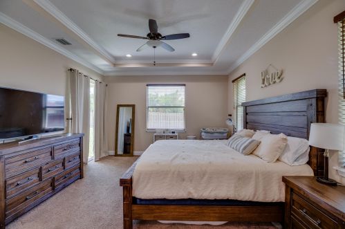 650 Mccullough Ave, Fort Pierce FL 34953-3918 exterior