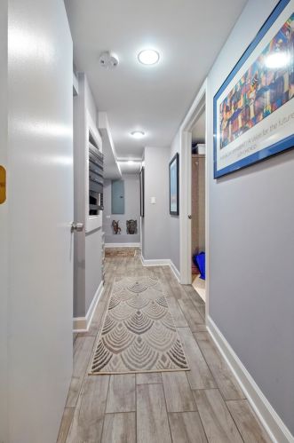 2152 Farragut Ave, Chicago IL 60625-1204 exterior