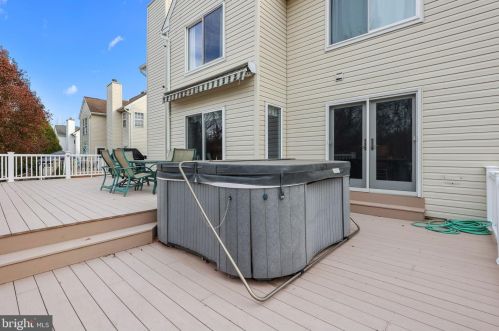 2819 Lee Dr, Jamison PA 18929-1047 exterior