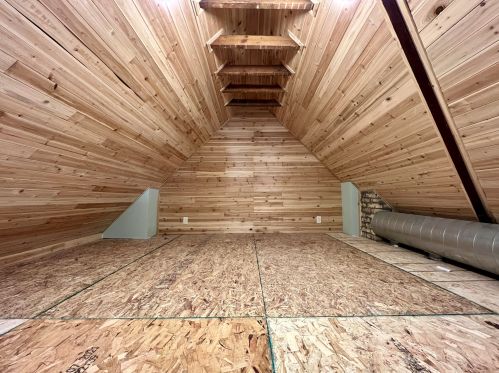 2834 Prospect Ave, Milwaukee WI  53211-3770 exterior