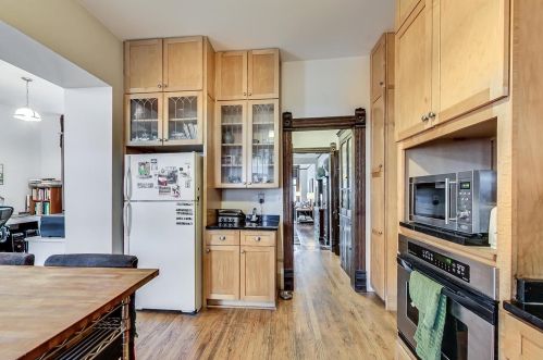 2324 Armitage Ave, Chicago IL 60647-4342 exterior