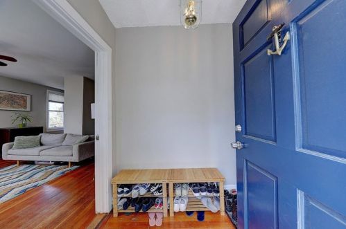 38 Royal St, Providence RI 02906-1830 exterior