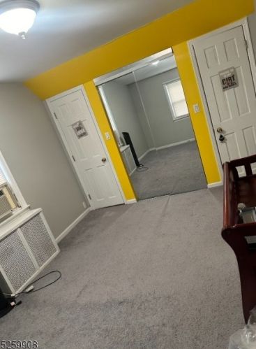 28 Phyllis Rd, Town Center NJ  07052-3526 exterior