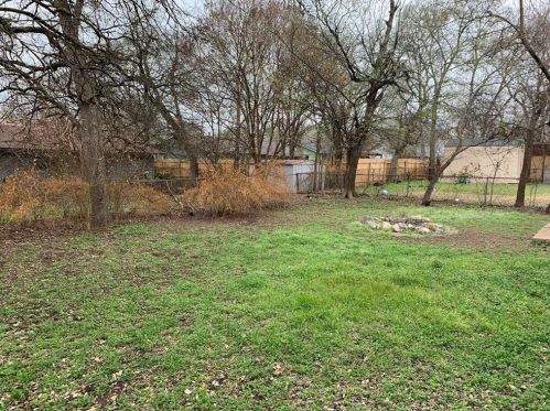 4804 Aberdeen Dr, Austin TX 78745-2108 exterior