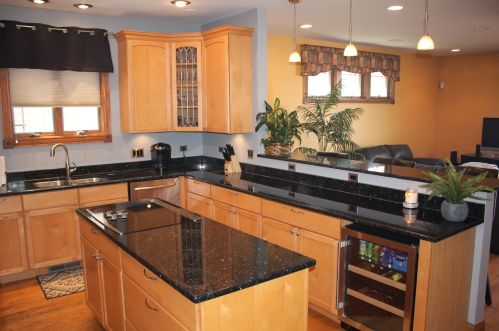 3842 Ottawa Ave, Chicago IL 60634-2128 exterior