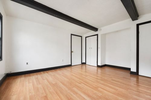 2014 Arlington Ave, Pittsburgh PA 15203-1311 exterior