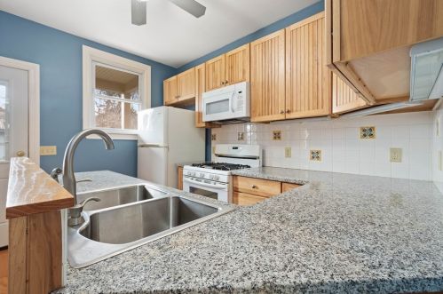 1036 Mirror St, Pittsburgh PA 15217-2646 exterior