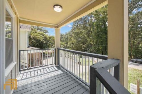 137 Arcadia Cir, Atlanta GA  30314-2305 exterior