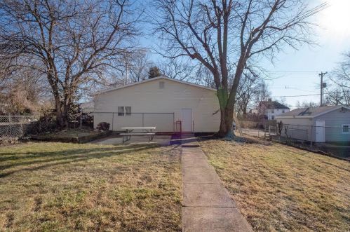 6450 Marmaduke Ave, Saint Louis MO 63139-2504 exterior