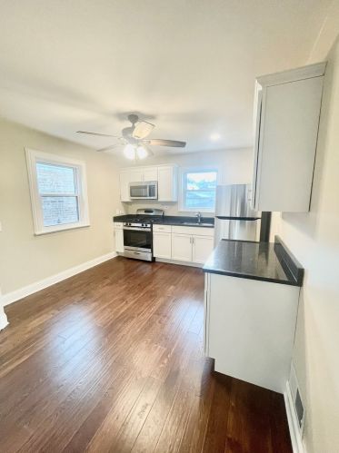 3040 55 St, Chicago IL 60632-4738 exterior