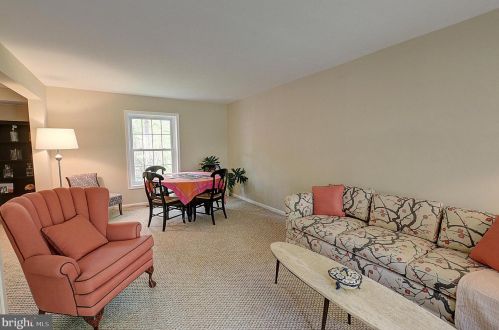 11317 Classical Ln, Silver Spring, MD 20901-5022