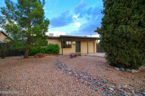 5602 Mabel St, Tucson AZ 85715-5059 exterior