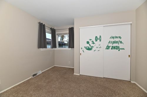 2726 110th St, Milwaukee WI  53227-3015 exterior