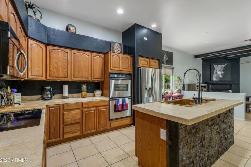 40115 3rd St, Phoenix AZ  85086-8606 exterior