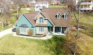246 Kanar Dr, Morgantown, WV 26508-2539