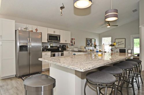 521 Brightview Dr, Lake Mary FL 32746-2314 exterior