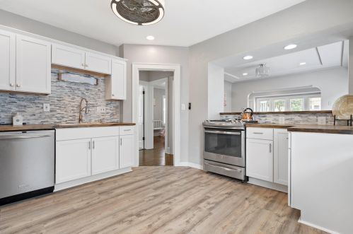 2333 53rd St, Milwaukee WI  53210-2714 exterior