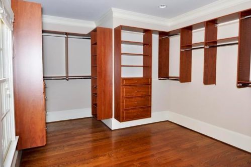 2612 Canterbury Trl, Atlanta GA  30324-2888 exterior