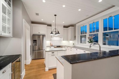 3819 Leona St, Tampa FL 33629-7823 exterior