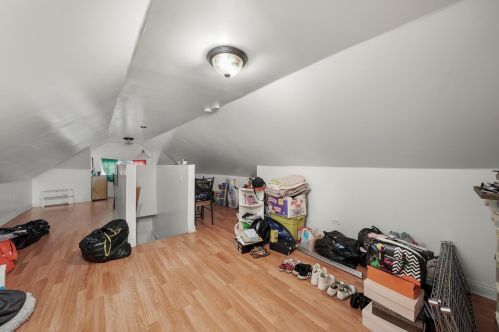 7235 Washtenaw Ave, Chicago IL  60645-1435 exterior