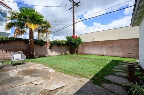 9319 Prichard St, Bellflower CA 90706-3031 exterior