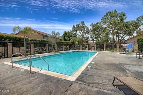 3131 Kelp Ln, Oxnard CA 93035-1665 exterior