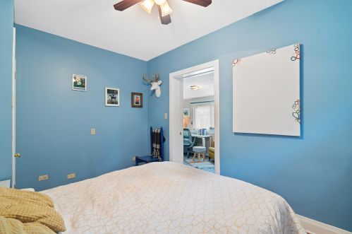 3448 Ridgeway Ave, Chicago IL 60659-1117 exterior