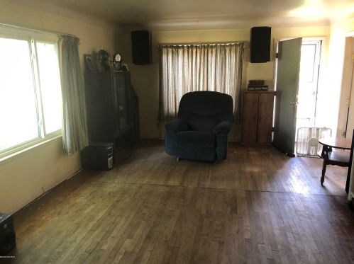 711 G Ave, Kalamazoo MI 49004-1404 exterior