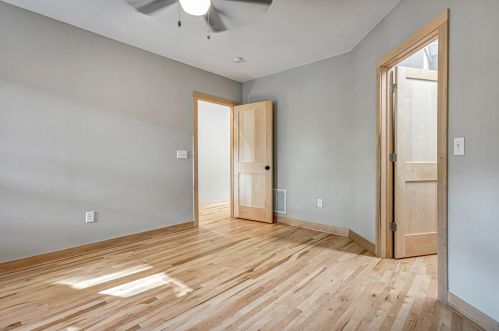 1411 Potter Ave, Milwaukee WI 53207-2115 exterior