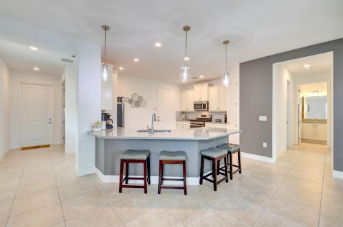 9516 Royal Poinciana Dr, Fort Pierce FL  34987-2506 exterior