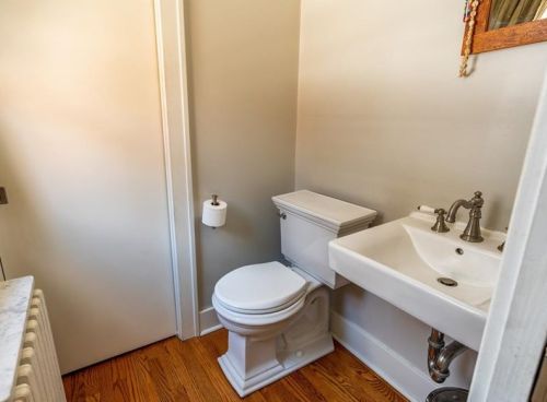 930 Heberton St, Pittsburgh PA 15206-2262 exterior