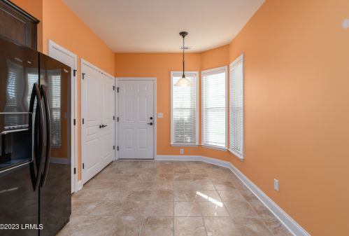 29 Mystic Point Dr, Bluffton SC 29909-2073 exterior