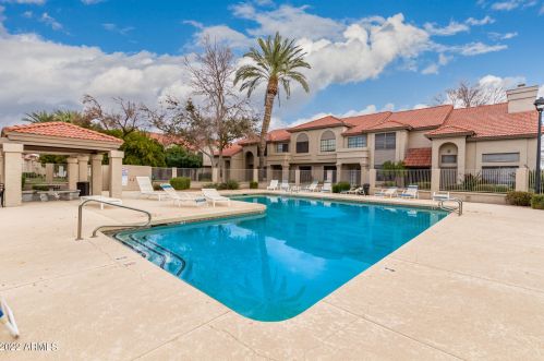 3921 Ivanhoe St, Chandler AZ 85226-2257 exterior