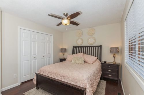 594 Kassel Ln, Chaska MN 55318-1496 exterior