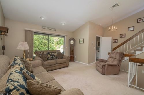 318 Eastview, Wharton NJ 07885-1762 exterior