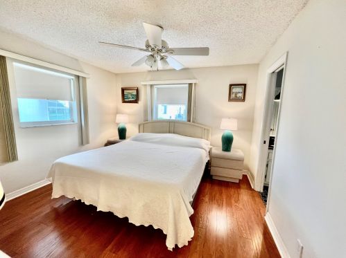 1305 18 St, Boynton Beach FL 33426-5826 exterior