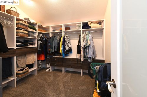 1807 Evalane Way, Concord CA 94519-2356 exterior