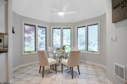 62 Cornell Dr, Livingston NJ  07039-5519 exterior