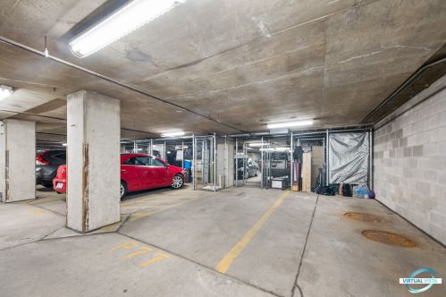 520 Halsted St, Chicago IL  60642-7369 exterior