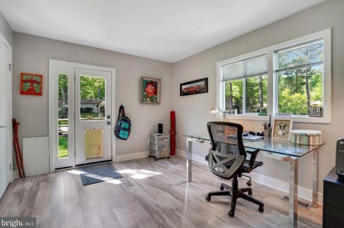 3000 Wessynton Way, Alexandria VA 22309-2225 exterior