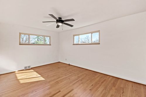 418 Neola Cir, Pittsburgh PA exterior